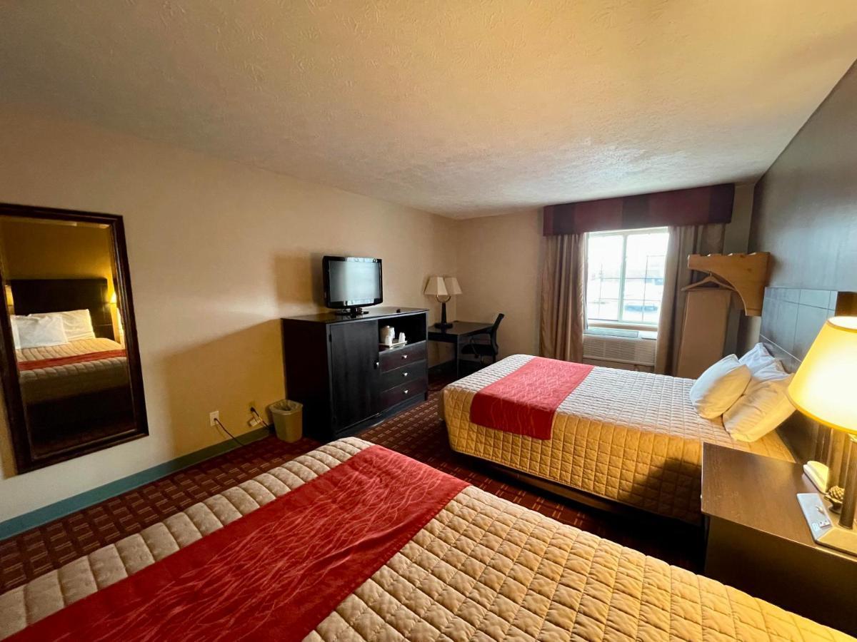 The Woodridge Inn Connersville Luaran gambar