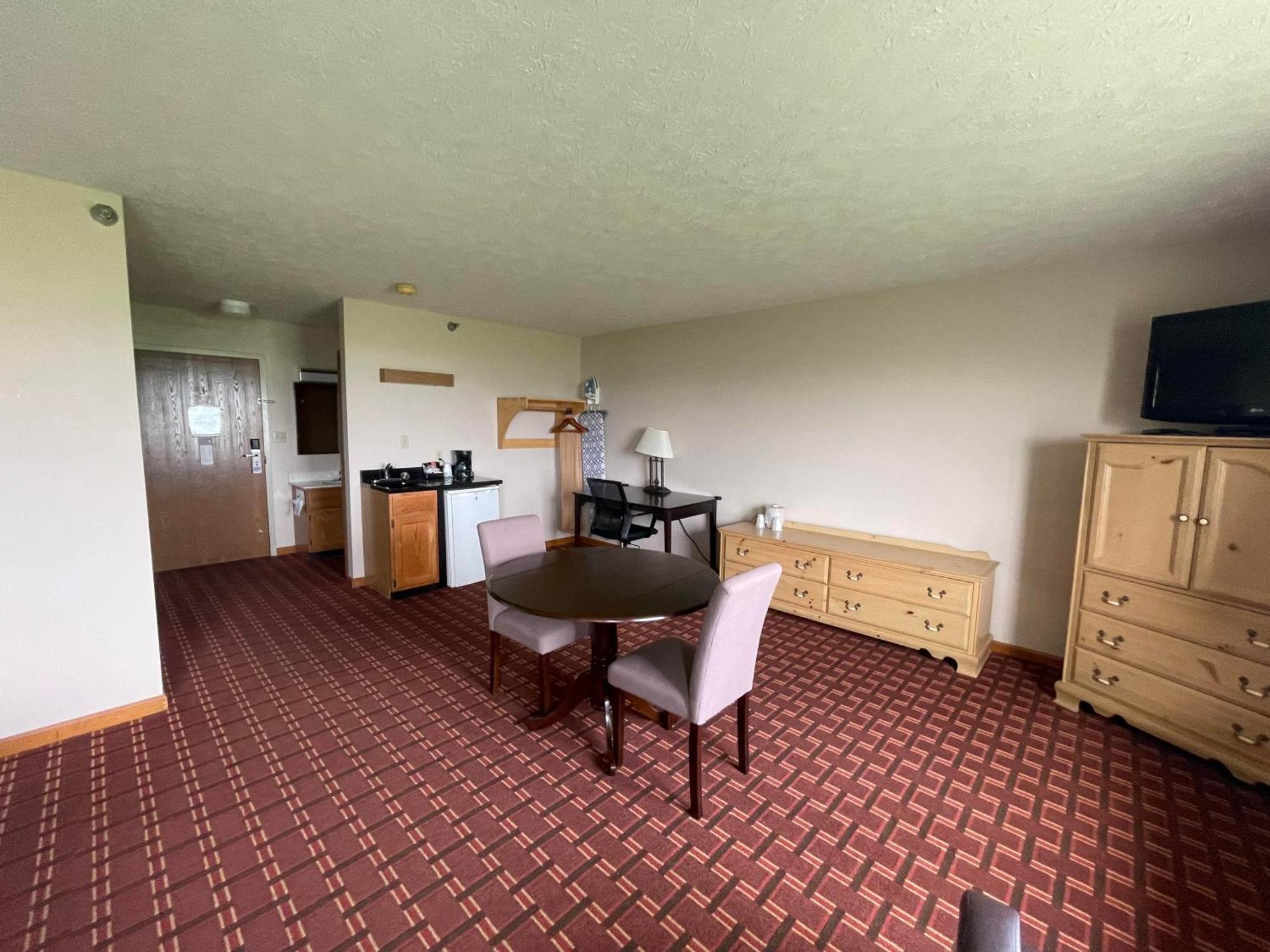 The Woodridge Inn Connersville Luaran gambar