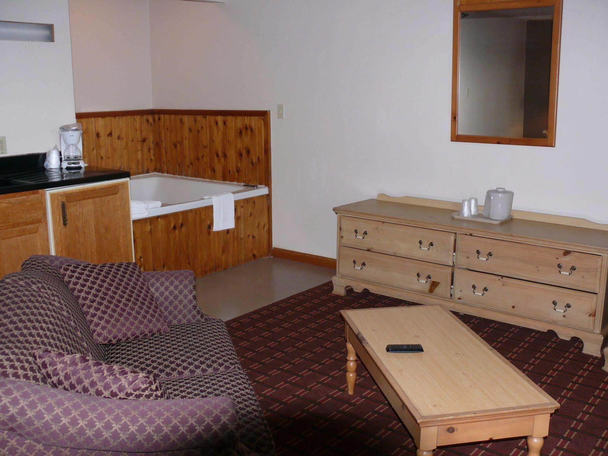 The Woodridge Inn Connersville Luaran gambar