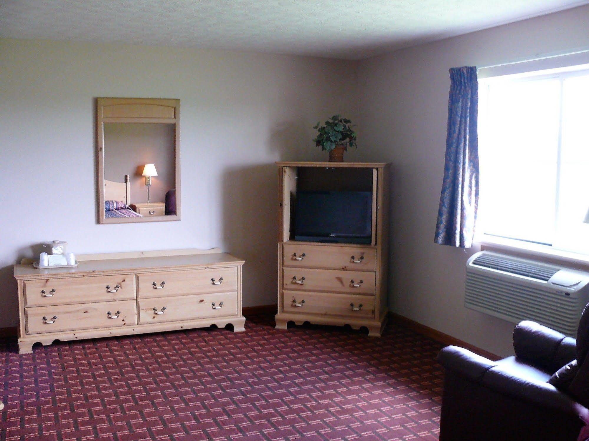 The Woodridge Inn Connersville Luaran gambar